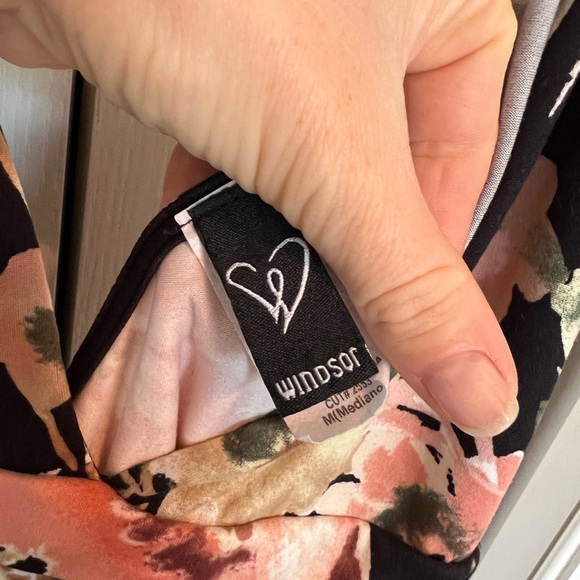 Romper - Picture 2 of 2